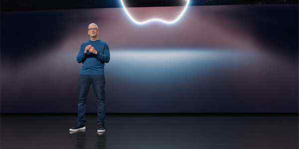 Apple představil iPhone 13 a další hračky. Keynote jsme sledovali online